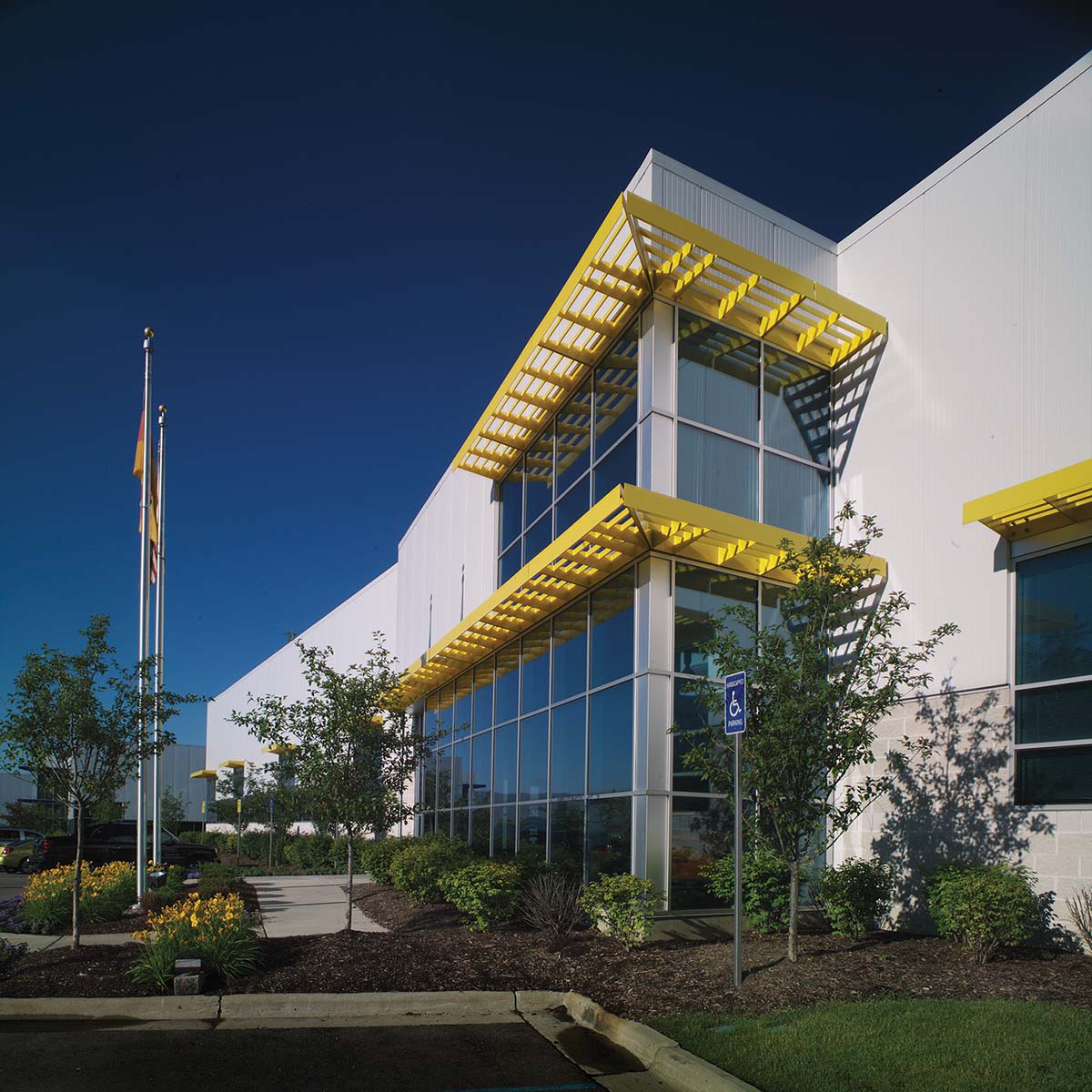 Project - Karmann - Plymouth, MI - Storefront - 2006